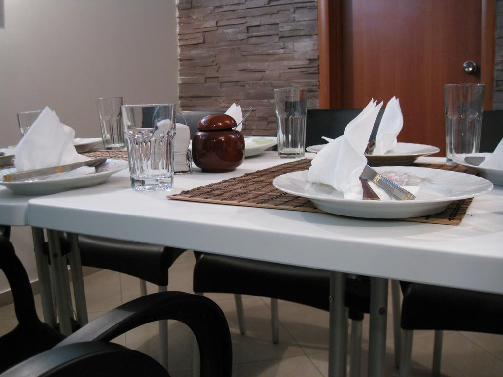 Domus Aparthotel Skopje Extérieur photo
