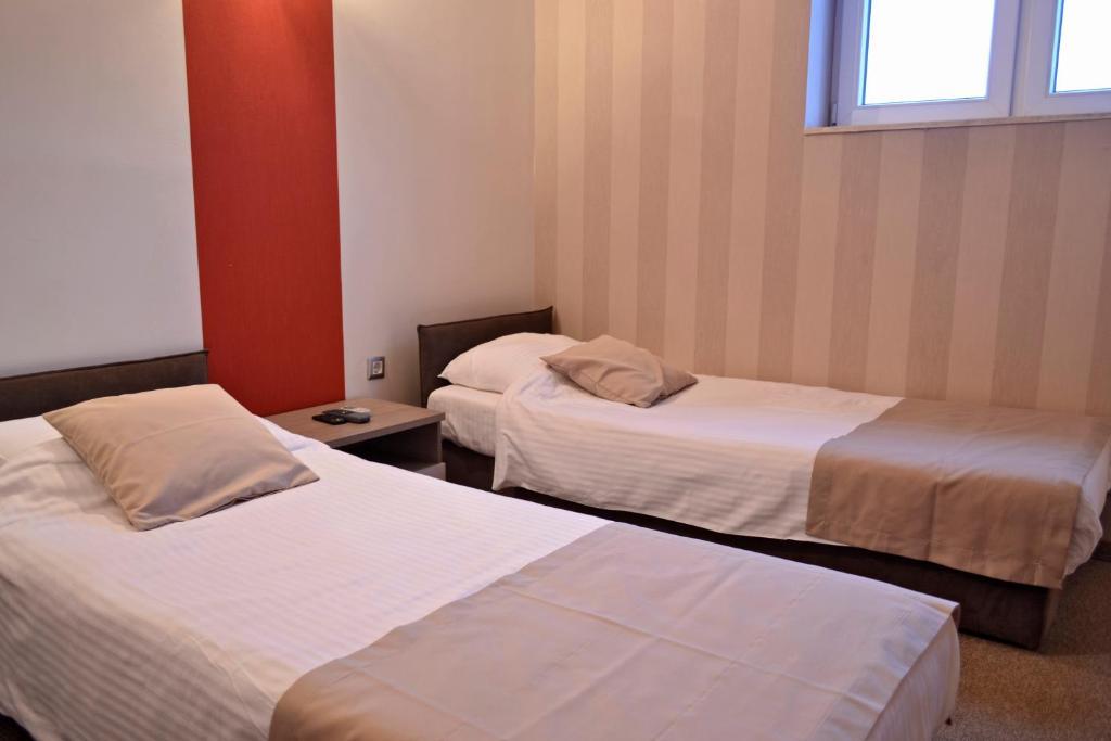 Domus Aparthotel Skopje Extérieur photo