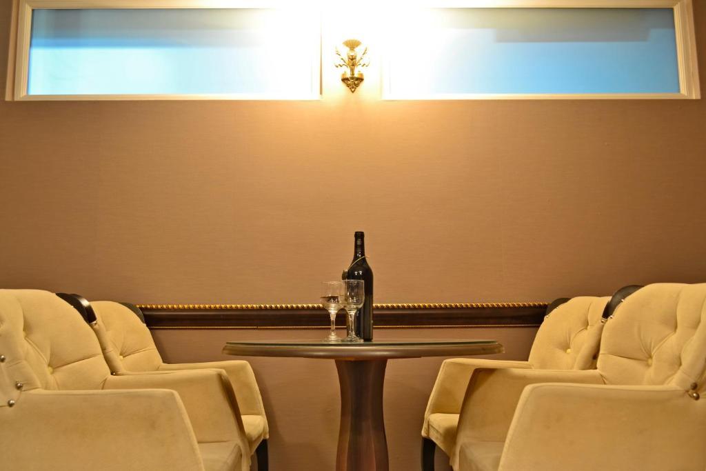 Domus Aparthotel Skopje Extérieur photo